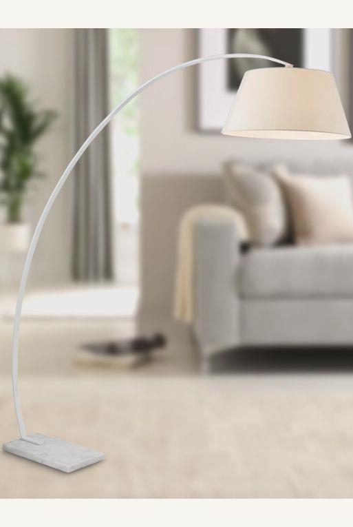 LÁMPARA DE PISO AP389B